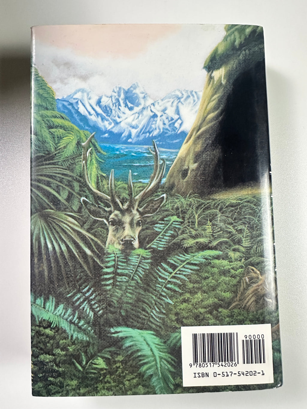 The Clan of the Cave Bear (Earth's Children #1) by Jean M. Auel | Hardcover
